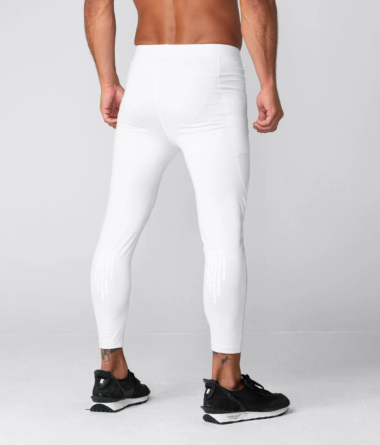 9500 . Compression Regular-Fit Pants - White