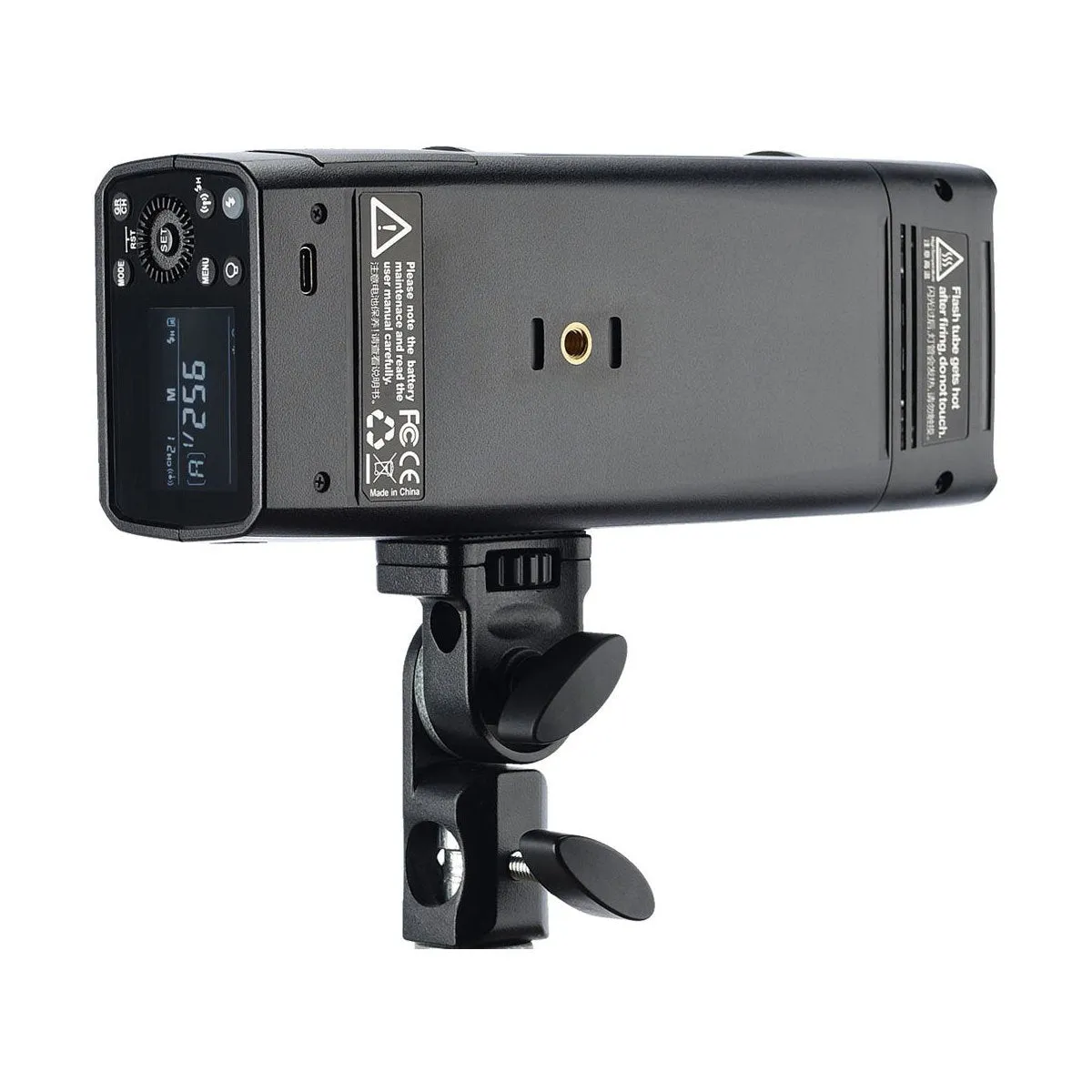 Godox Witstro AD200Pro 200W Cordless Portable Outdoor TTL Flash Strobe (DEMO STOCK 2)