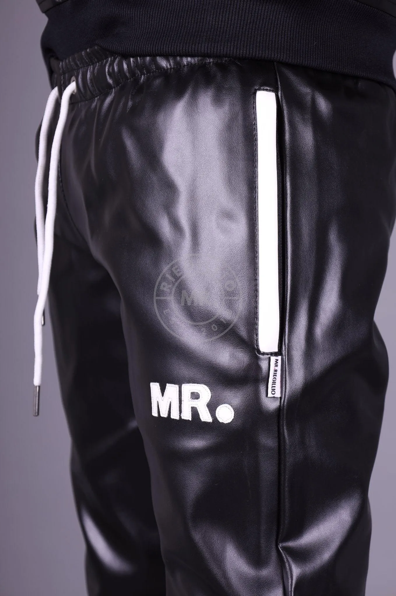 MR. Tracksuit Pants - Black