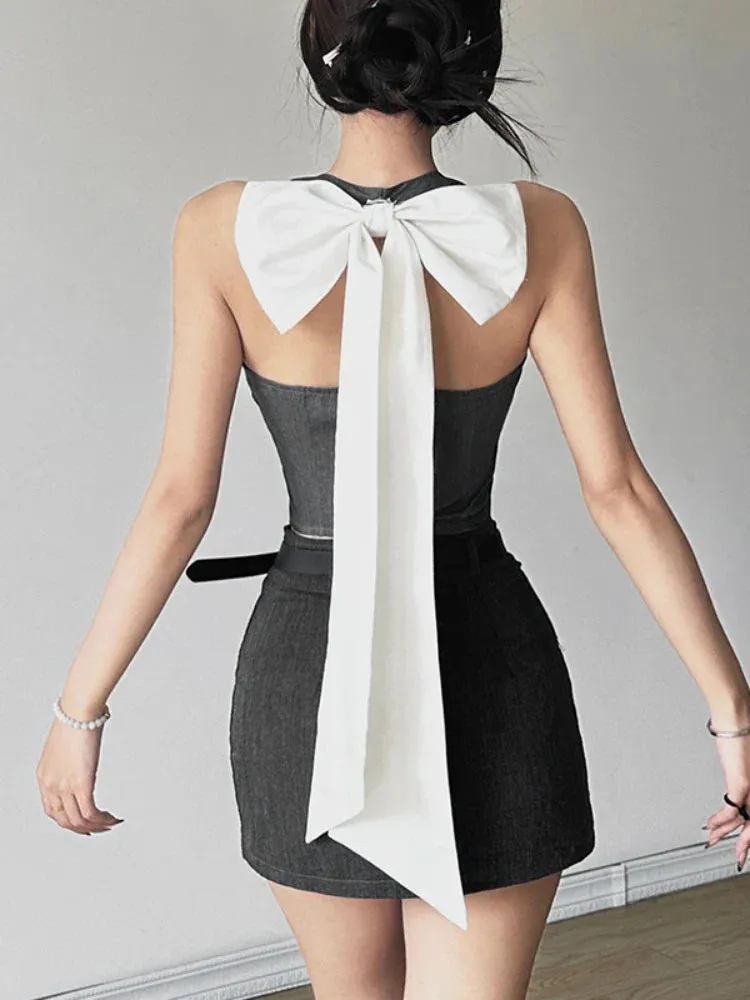 Temperament Woman Crop Bow Neck 2024 Femme Deep Sleeveless Backless V Vest Slim Sexy Button Top